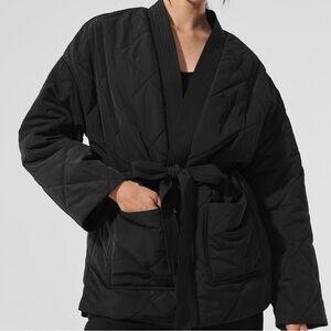 ALO Yoga Urbanite Wrap Puffer- Black